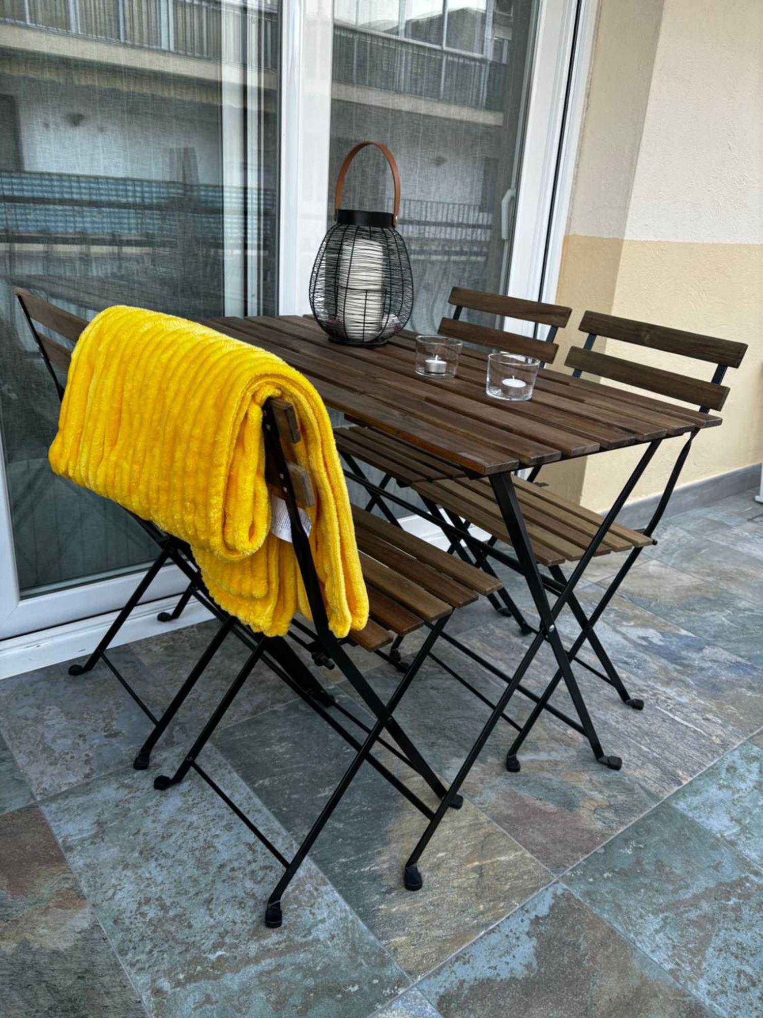 Piso Rita Apartment Roses Exterior foto